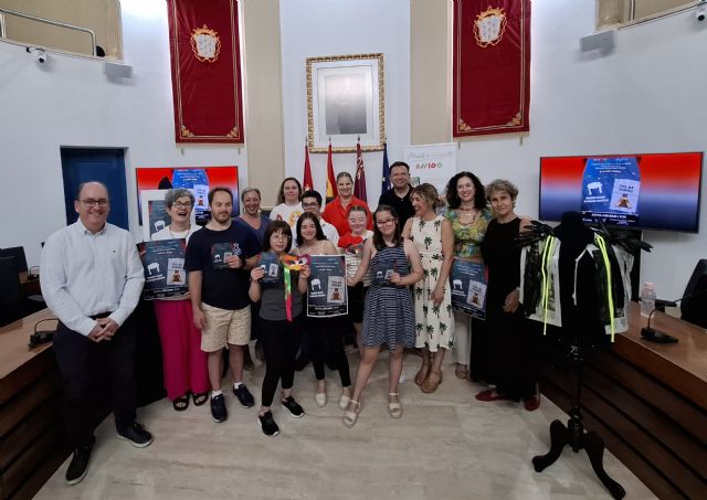 El Centro Cultural Infanta Elena acoge la representación teatral de dos obras por alumnos de Assido