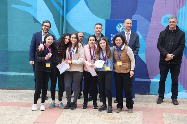 Alumnas del IES Sanje vuelve a ganar la Olimpiada regional de Caminos, Canales y Puertos