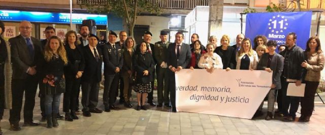 La consejera de Familia e Igualdad de Oportunidades participa en el homenaje a las víctimas del terrorismo en Alcantarilla