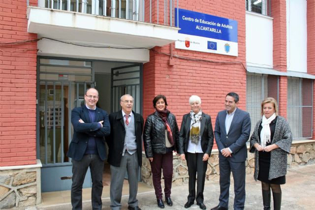 Puesta en funcionamiento de la nueva Aula de Estética en el Centro de Educación de Adultos de Alcantarilla, así como la remodelación de instalaciones