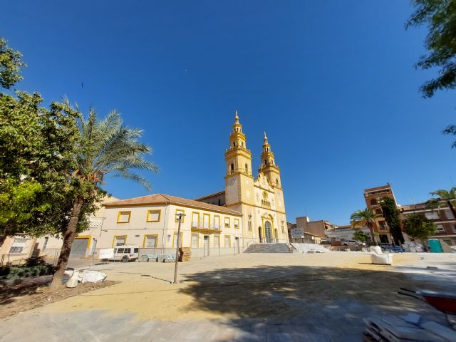 Una escalinata central con jardines laterales conectará la Plaza de la Inmaculada con el Jardín de Campoamor