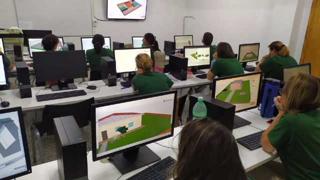 65 personas desempleadas se forman en Alcantarilla en los seis cursos impartidos durante el primer semestre del año