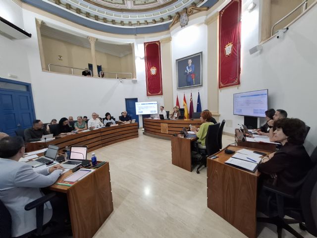 Aprobada la rebaja en la tasa de basuras entre un diez y un quince por ciento para las familias numerosas de Alcantarilla