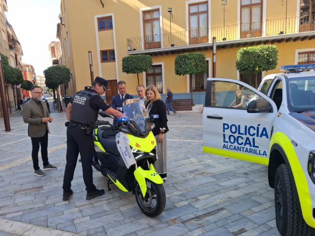 Tres nuevos vehículos se suman a la flota de la Policía Local de Alcantarilla
