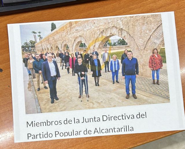 Buendía nombra Juez de Paz suplente a una militante del PP y manifestante contra las sedes del PSOE