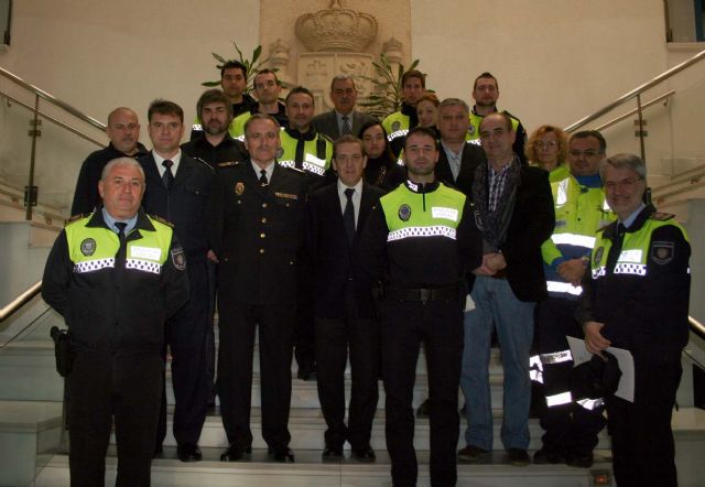Felicitación y reconocimiento al agente de la Policía Local de Alcantarilla, Óscar Martínez