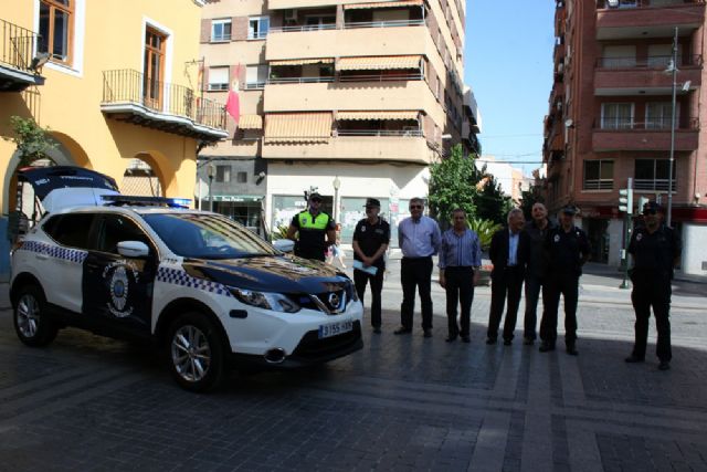 Esta mañana se ha hecho entrega el nuevo vehículo de la Policía Local de Alcantarilla