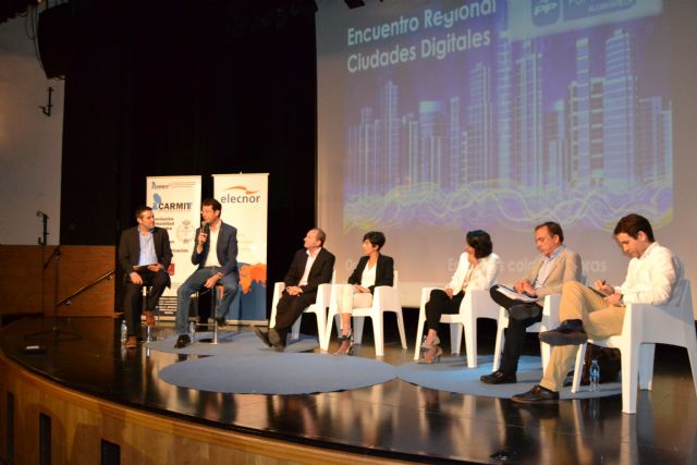 El Partido Popular apuesta por la eficiencia energética en un Encuentro Regional de Ciudades Digitales