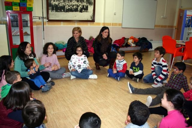La Comunidad financia el servicio de Escuela de Navidad para 75 familias de Alcantarilla