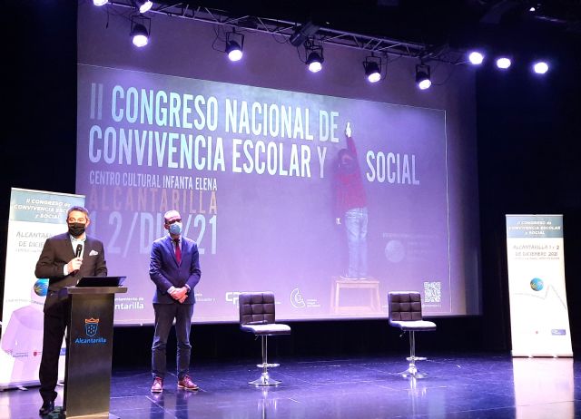 Arranca el Congreso de Convivencia Escolar y Social con las ponencias de Mar Romera y Francesco Tonucci