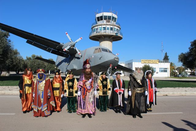 Los Reyes Magos llegarán el domingo a la Base Aérea de Alcantarilla en Aviocar
