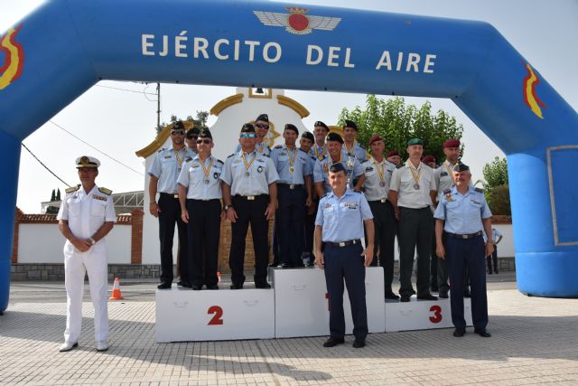 España ganadora absoluta en la XXXIX competición internacional de escuelas europeas de paracaidismo de 2019