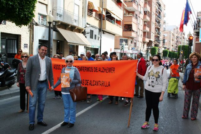 La XII Marcha Solidaria 'Por el Alzheimer', que organiza AFADE Alcantarilla bate record de participación