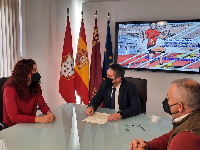 La triatleta Miriam Álvarez recibirá el Premio Fausto Vicent al Mérito Deportivo Ciudad de Alcantarilla 2020