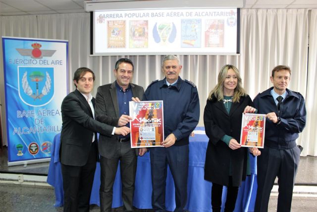 Presentada oficialmente la V Carrera Popular Base Aérea de Alcantarilla, que se celebrará el próximo domingo 25 de febrero, con salida y meta en nuestra ciudad