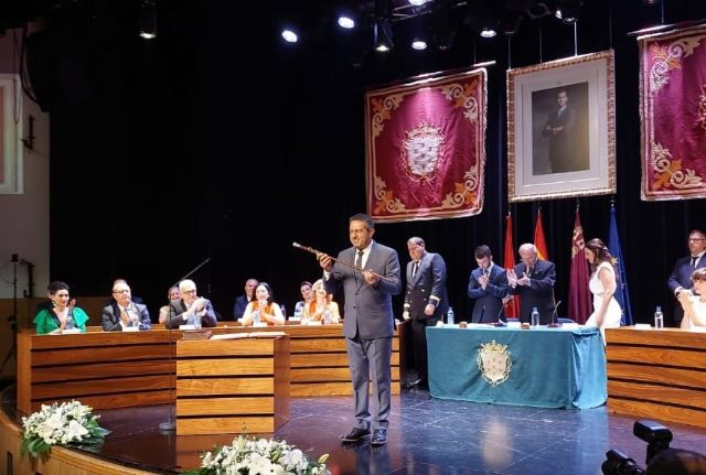 Constituida la Corporación Municipal con Joaquín Buendía elegido alcalde de Alcantarilla por mayoría absoluta