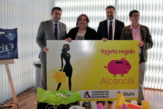 25 establecimientos de la Asociación de Comerciantes de Alcantarilla se adhieren a la Tarjeta Regalo Alcancía