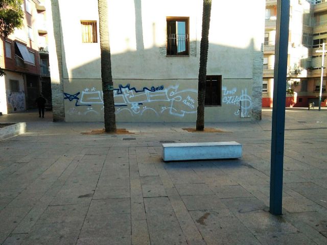 La Policía Local de Alcantarilla detiene e identifica a la persona que realizó las pintadas-graffitis en la fachada lateral de la Casa de Cayitas, actual sede del Archivo Histórico Municipal