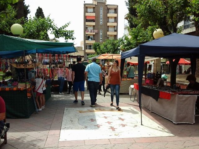 Vuelve de nuevo el 'Mercado Artesano Las Palomas, Villa de Alcantarilla', el próximo domingo, en el Jardín de la Constitución