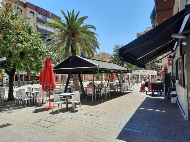 La hostelería de Alcantarilla mantiene ampliado el espacio que ocupan sus terrazas hasta el 30 de septiembre