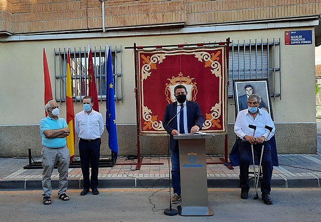 Alcantarilla dedica una calle al primer alcalde de la ciudad desde la Democracia, Francisco Zapata