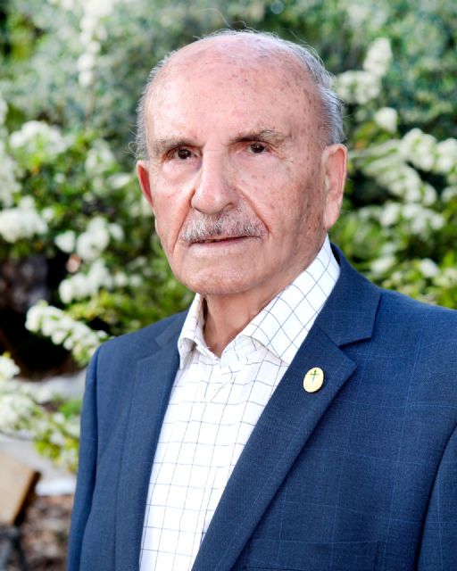 Luto oficial en Alcantarilla por el fallecimiento del concejal de Salud y Mayores, Pedro Hernández Caballero Luto oficial en Alcantarilla por el fallecimiento del concejal de Salud y Mayores, Pedro Hernández Caballero