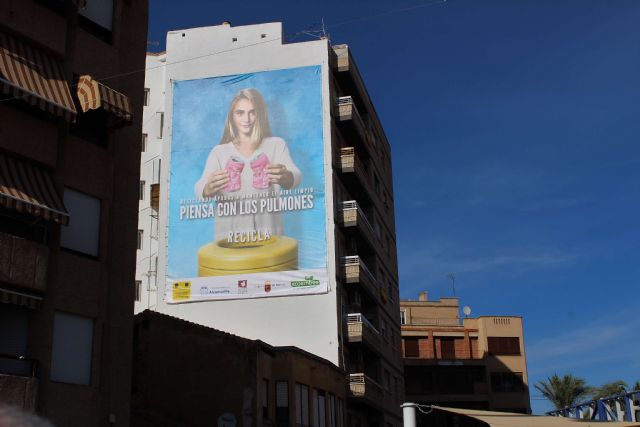 Alcantarilla participa en la campaña de Ecoembes 'Piensa con los pulmones' para fomentar el reciclaje de envases